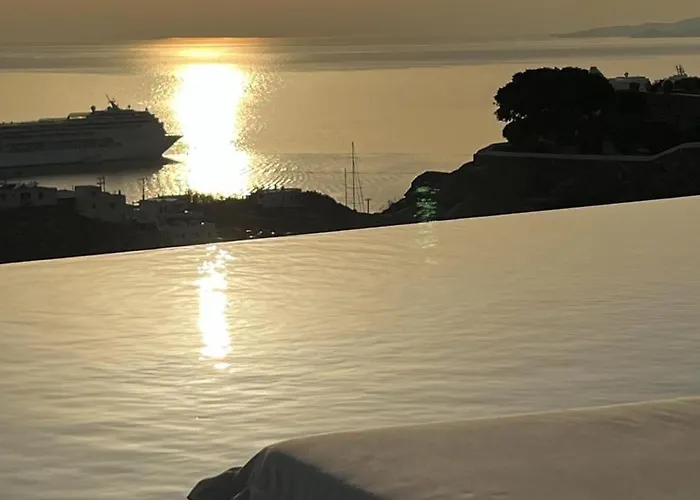 Nomia Sunset Suites Mykonos Hotel 5*