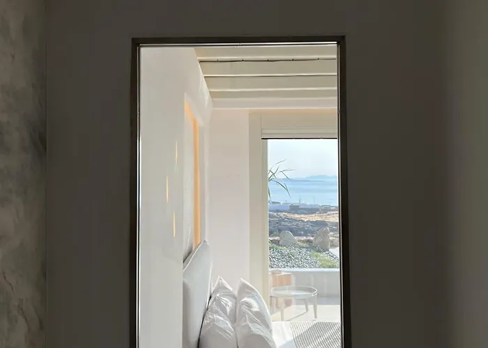 Nomia Sunset Suites Mykonos